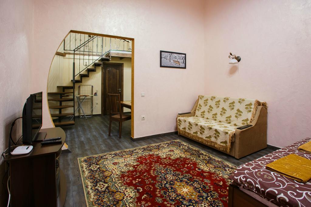 Apartaments On Ogiyenko Street Lwów Zewnętrze zdjęcie