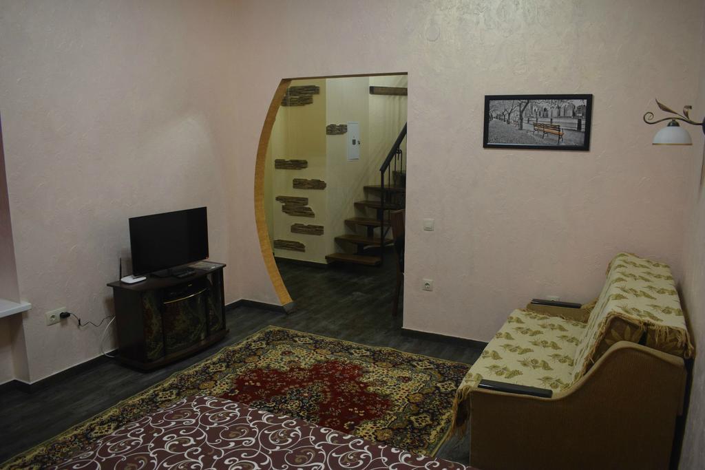 Apartaments On Ogiyenko Street Lwów Zewnętrze zdjęcie